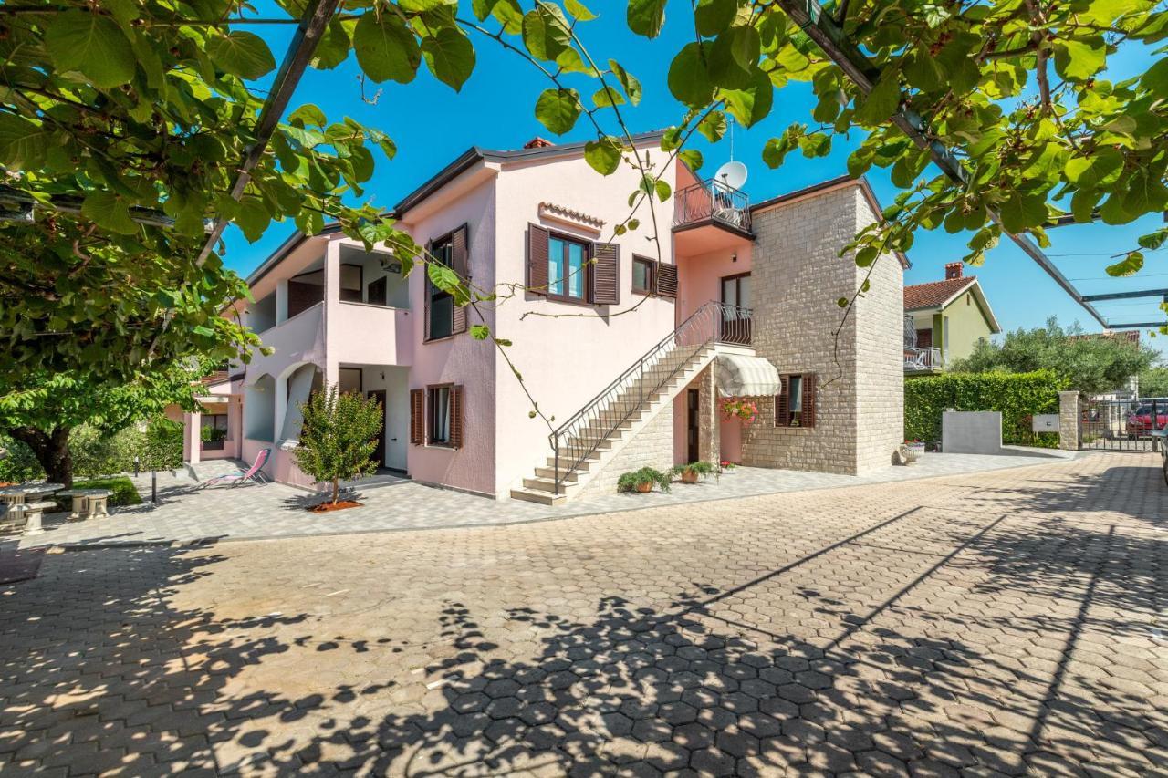 New 2020! Apartments Sanja Porec Esterno foto