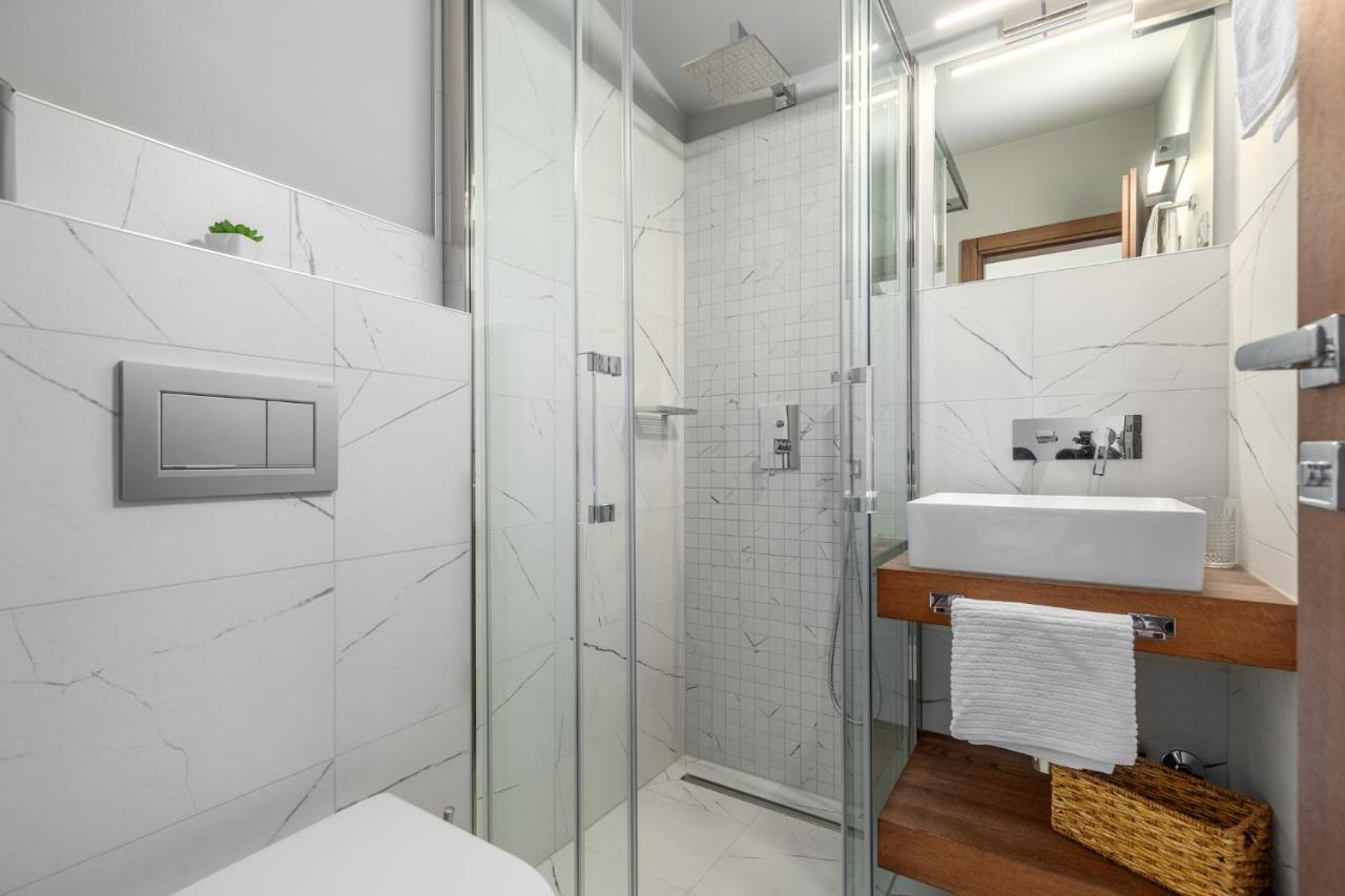 New 2020! Apartments Sanja Porec Esterno foto