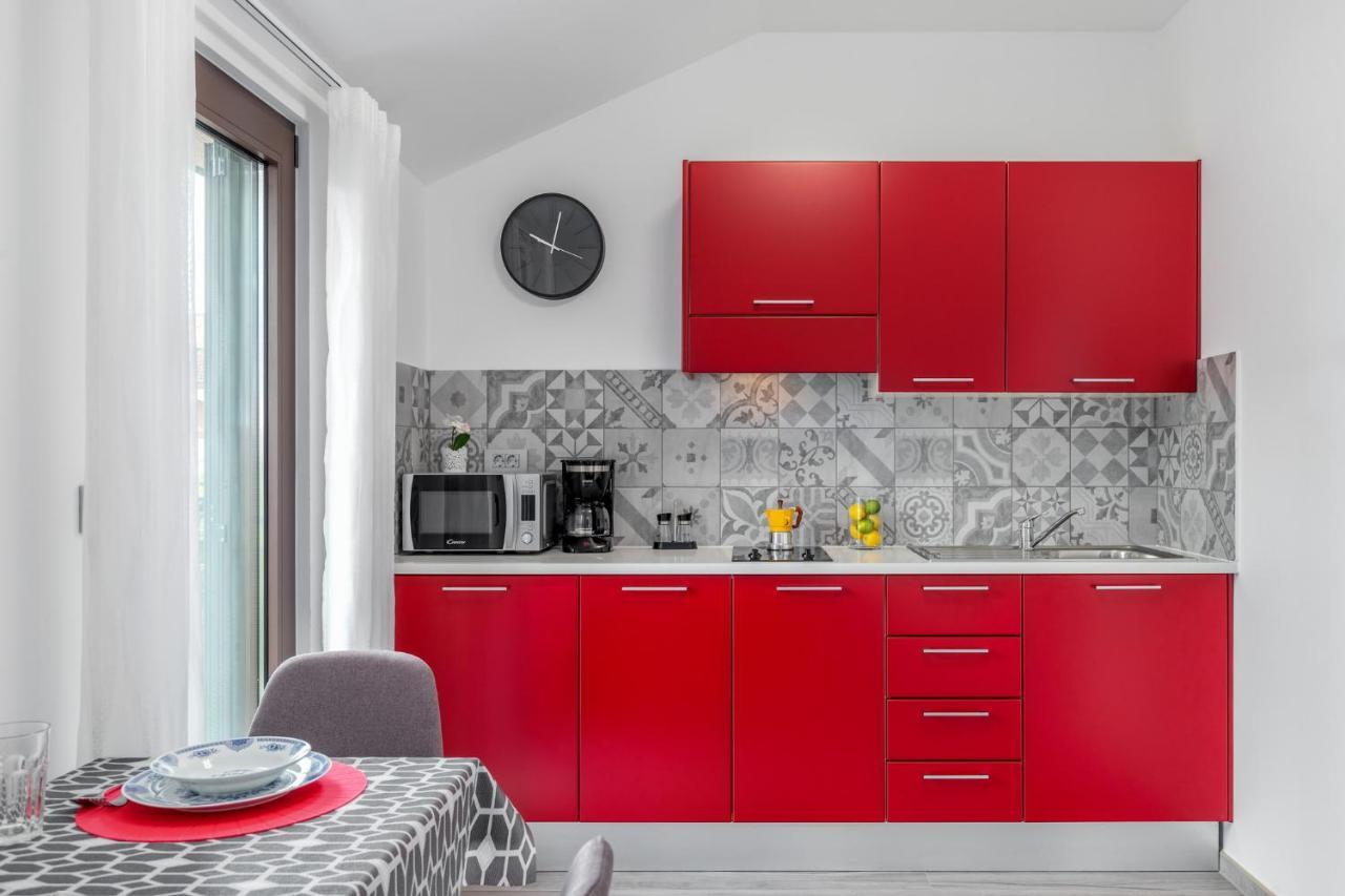 New 2020! Apartments Sanja Porec Esterno foto